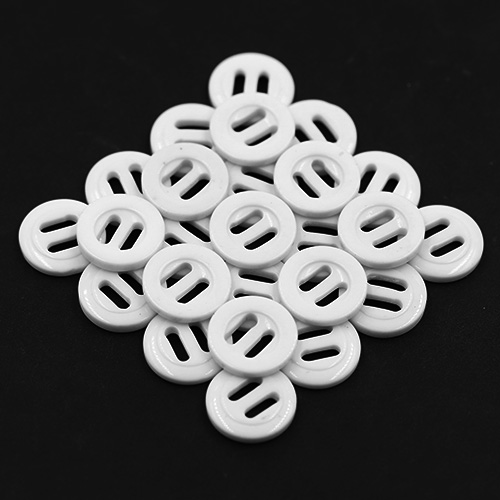 13991 Sullivans 15mm Round Plastic Button With Oblong Holes - White - 36 In A Tube