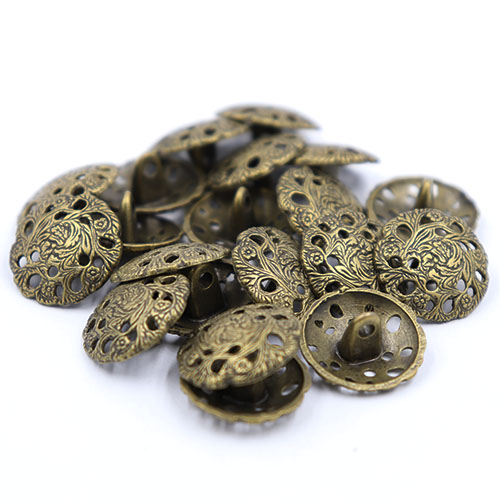 14084 Sullivans 18mm Round Metal Shank Button With Filigree Pattern - Brass - 21 In A Tube
