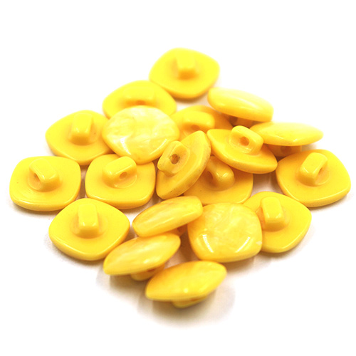14342 Sullivans 13mm Rounded Edge Square Plastic Shank Button- Marble Effect - Yellow - 20 In A Tube