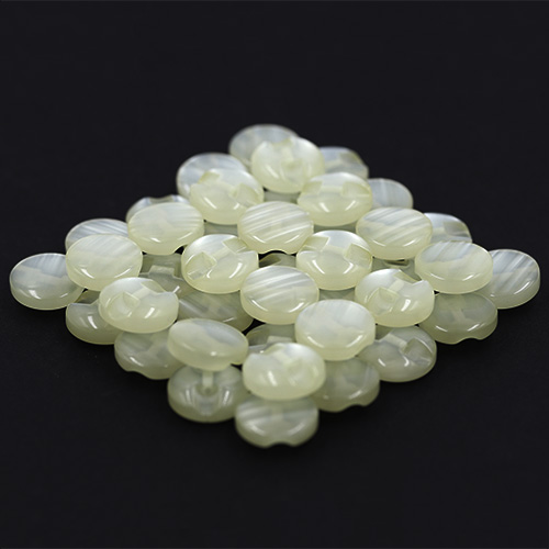 14675 Sullivans 14mm Round Plastic Button With Shank - Cream - 55 In A Tube