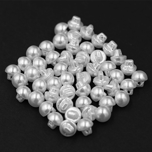 14756 Sullivans 8mm Pearl Plastic Button With Shank - White - Bag Of 100