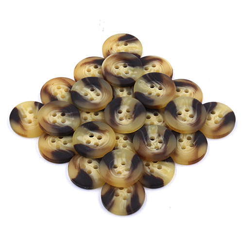 15390 Sullivans 18mm Round Plastic Button 4 Hole - Two Tone Caramel - 46 In A Tube