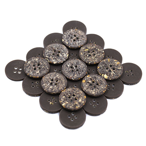 15407 Sullivans 18mm  Round Plastic Button 4 Hole Dark Brown With Cream Flecks - 45 In A Tube