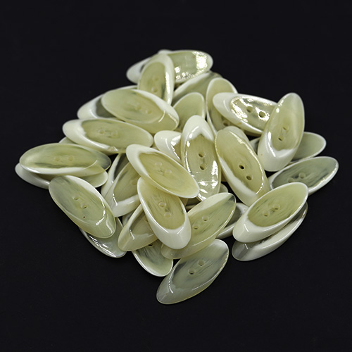 15421 Sullivans 35mm Slivered Wood Effect Plastic Button 2 Hole- Cream - 60 In A Tube