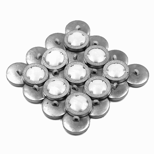15443 Sullivans 22mm Round Pearl Plastic Shank Button Surrounded With Silver Detailing - 33 In A Tube 
