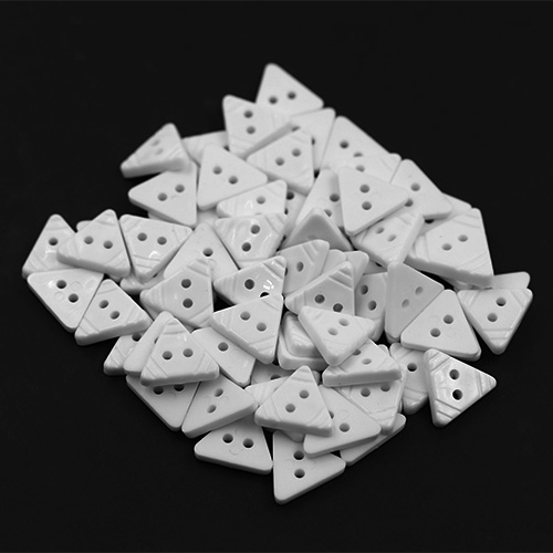 15653 Sullivans 25mm Triangle Plastic Button 2 Hole - White - 35 In A Tube