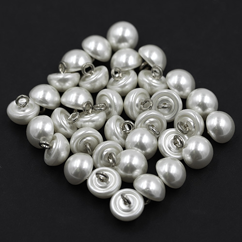 16694 Sullivans 12mm Pearl Plastic Button With Shank - White - Bag Of 100