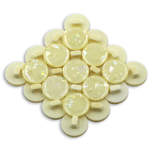 17617 Sullivans 14mm Round Plastic Button With Shiny Flecks - Off White - 29 In A Tube
