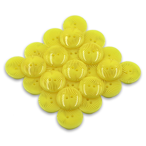 18234 Sullivans 18mm Round Plastic Buttons With Patterned Stripes - Yellow - 40 In A Tube