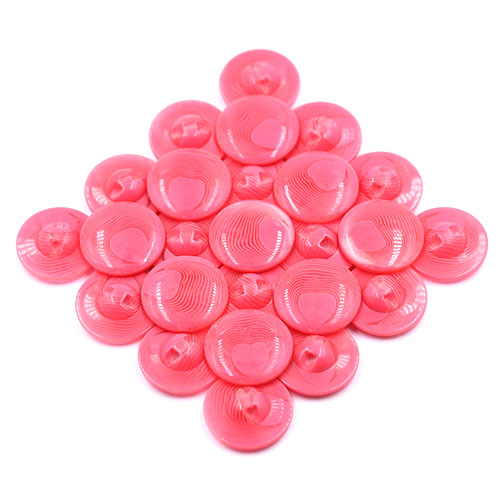 18282 Sullivans 20mm Round Plastic Button With Shank - Clear Pink With Pink Offcentre Pattern - 18 In A Tu