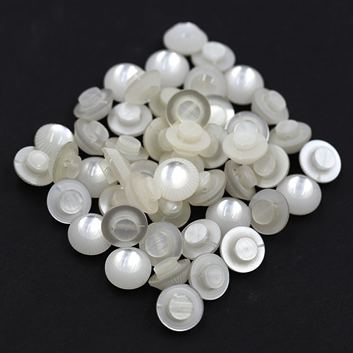 18727 Sullivans 12mm Round Plastic Button With Shanked Shuttlecock Effect - Pearl - 64 In A Tube