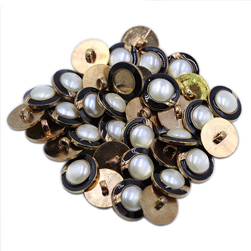 19131 Sullivans 18mm Round Plastic Pearl Button With Shank - Black And Gold Border - 35 In A Tube
