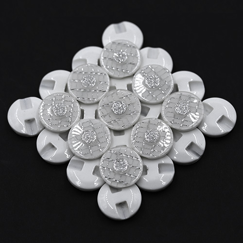 19181 Sullivans 15mm Round Plastic Button With Raised Middle And Crisscross Sparkles - White - 90 In A Tub