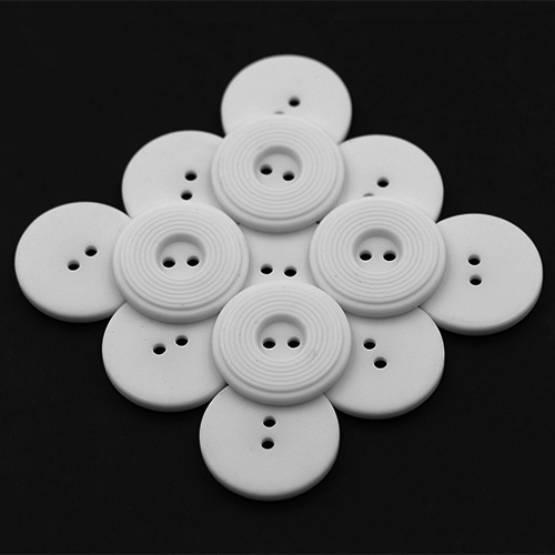 19206 Sullivans 25mm Round Plastic Button With Circular Groves - White - 45 In A Tube
