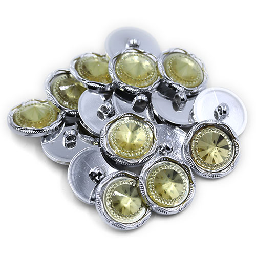 19230 Sullivans 30mm Round Plastic Shank Button With Sparkle Yellow Centre Pinnacle - Silver - 18 In A Tub