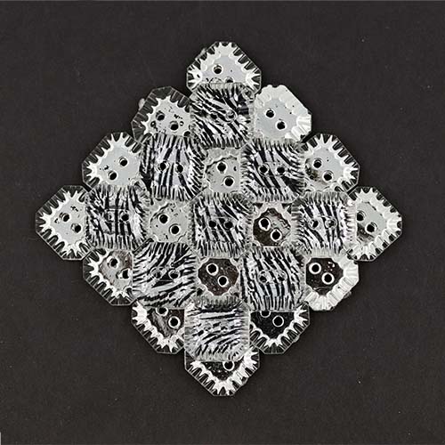 19479 Sullivans 15mm Square Plastic Buttons With Two Holes - Zebra Stripe - Clear - 50 In A Tube