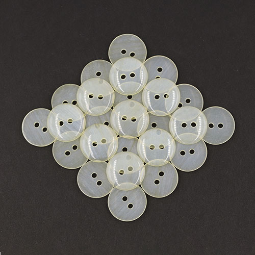 19665 Sullivans 15mm Round Plastic Button With Two Holes - Frosted Cream - 86 In A Tube