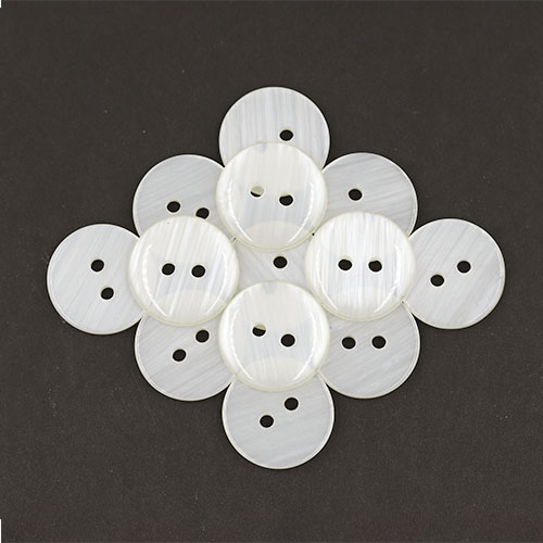 19682 Sullivans 18mm Round Plastic Button With Two Holes - Frosted White - 67 In A Tube