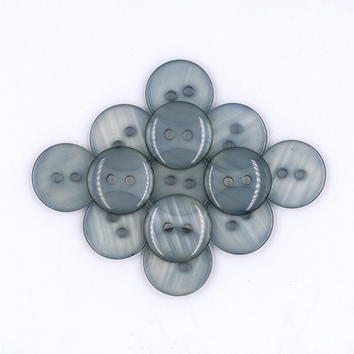 19688 Sullivans 18mm Round Plastic Button With Two Holes - Frosted Grey - 67 In A Tube