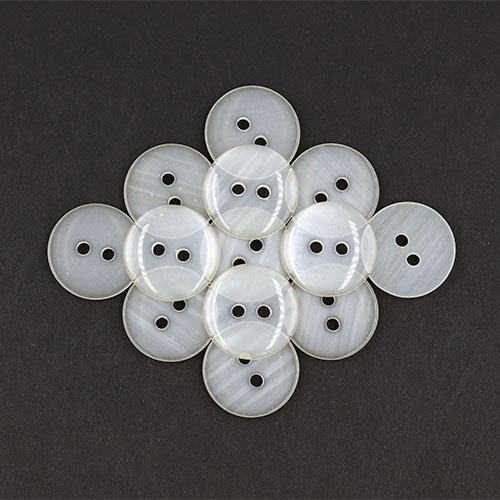 19695 Sullivans 18mm Round Plastic Button With Two Holes - Frosted Cream - Bag Of 100