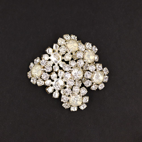 19834 Sullivans 13mm Diamonte Round Shank Button - Cluster Style - Silver - 8 In A Tube