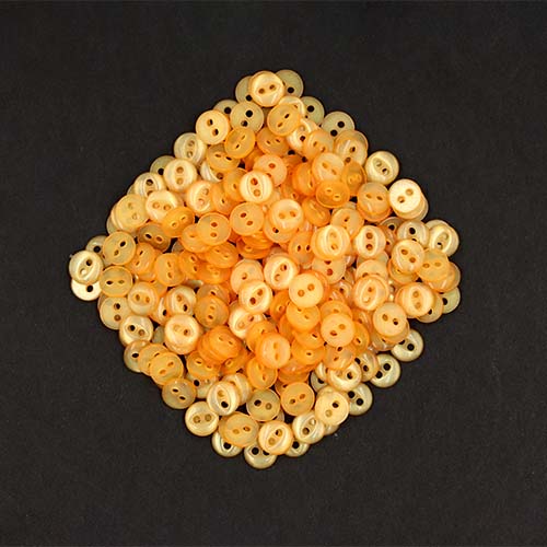 20234 Sullivans 8mm Two Hole Fish Eye Doll Plastic  Buttons - Peach - 180 In A Tube