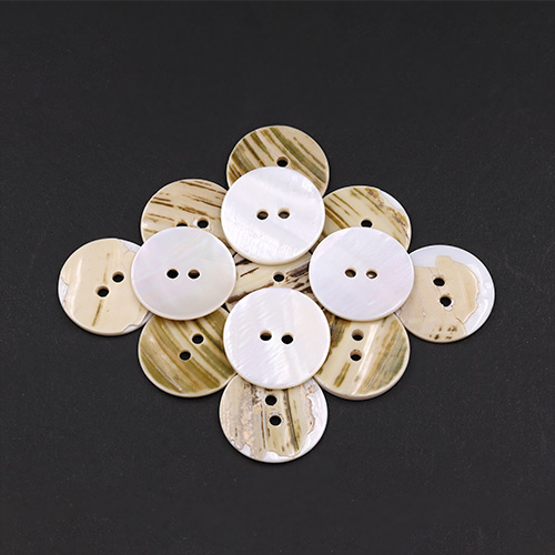 21669 Sullivans 23mm Round Shell Buttons 2 Hole  - River - 28 In A Tube