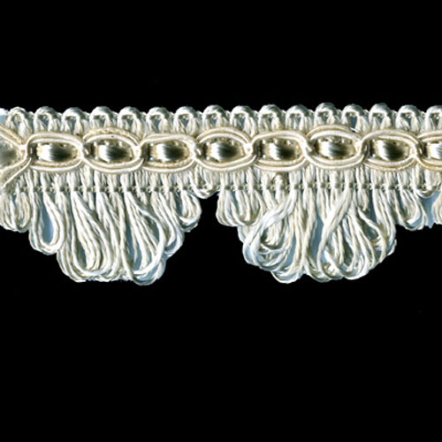 26986 Sullivans 30mm Rayon Looped Fringe Braid - White 