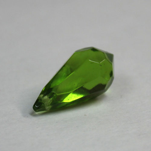 28242 Bead Teardrop 15x9mm Light Green