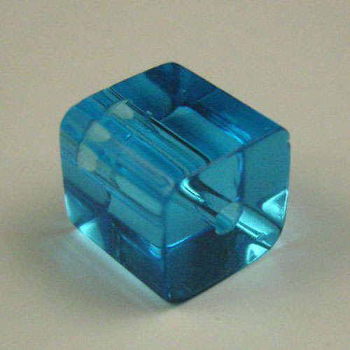 28272 Bead Cube 4mm Light Blue
