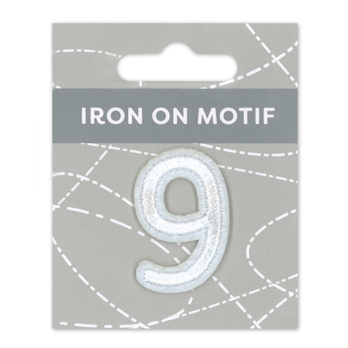29873 Motif Iron On 35mm White 9