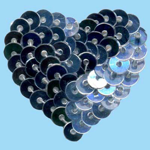 31454 Motif Iron On Heart Sequins