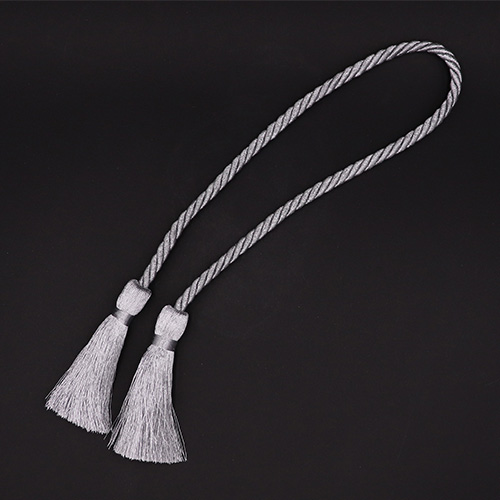 32439 Tassel Tie 45cm Silver Metallic
