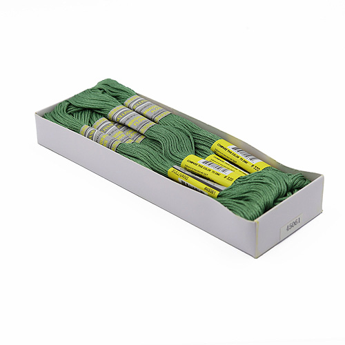 45061 Stranded Cotton 8 M Dmc 320