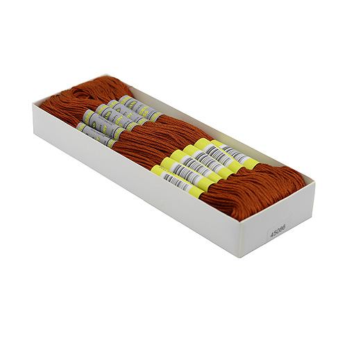 45086 Stranded Cotton 8 M Dmc 400