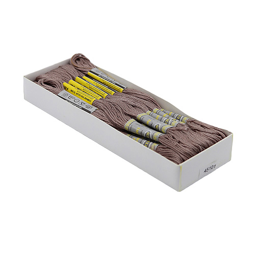 45101 Stranded Cotton 8 M Dmc 451