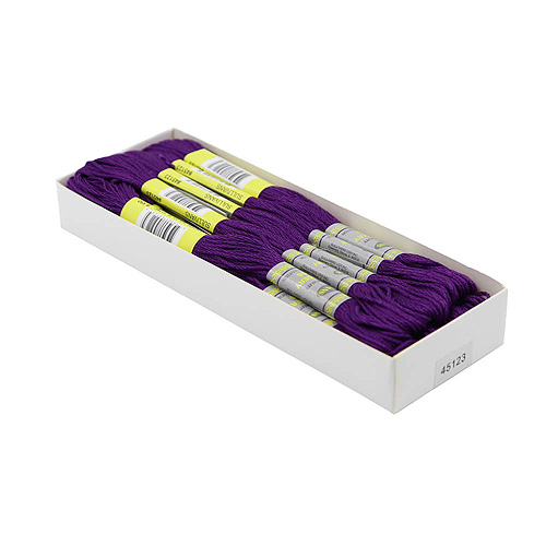 45123 Stranded Cotton 8 M Dmc 550