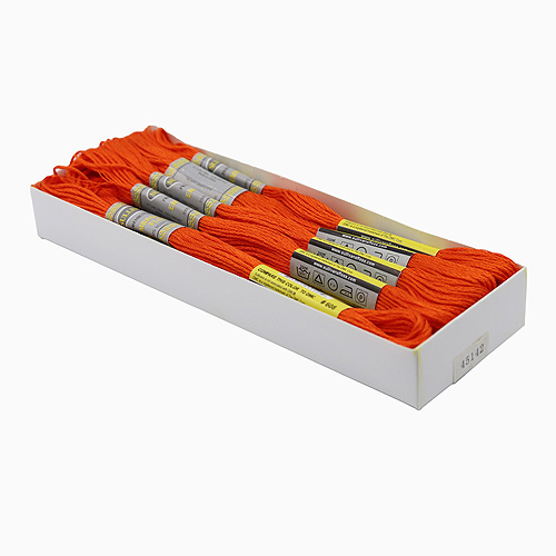 45142 Stranded Cotton 8 M Dmc 608