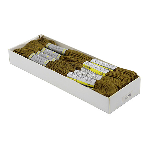 45231 Stranded Cotton 8 M Dmc 830