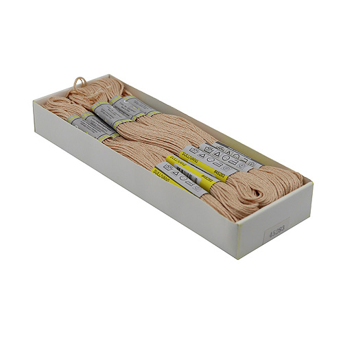 45283 Stranded Cotton 8 M Dmc 945