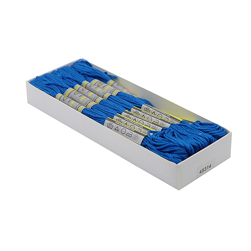 45314 Stranded Cotton 8 M Dmc 995