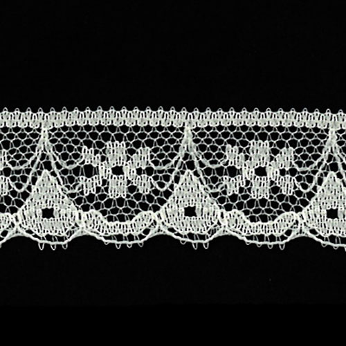 61977 Lace Nylon 17mm Cream