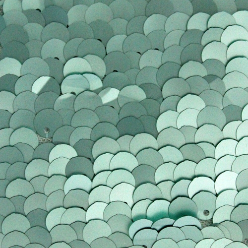 62865 Reversible Sequin 130cm Pastel Green