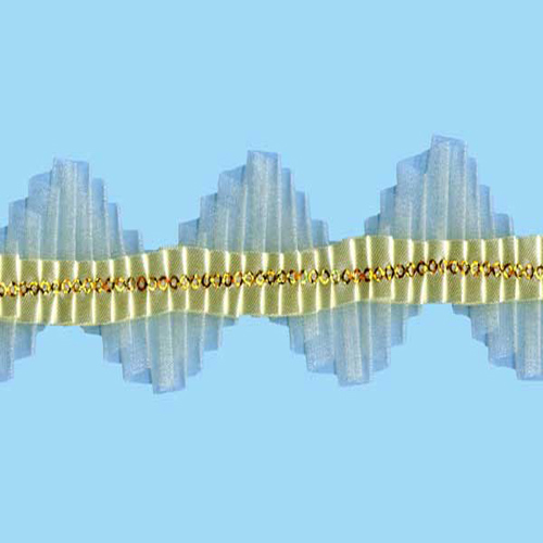 63314 Lace Frilled Cream