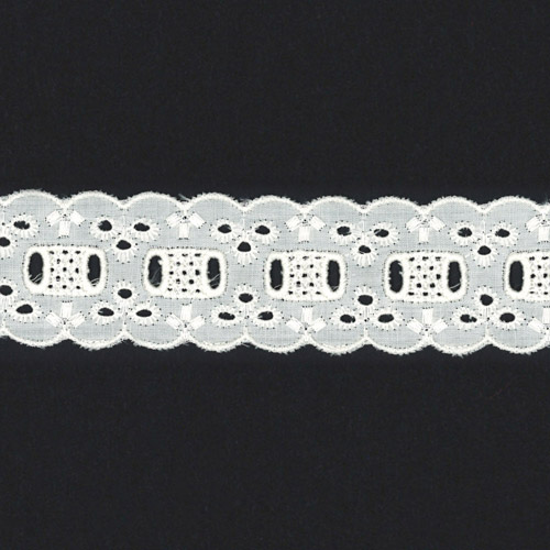 64755 Lace Cambric Flat Cream 35mm