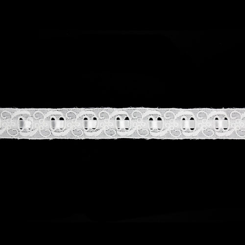 65014 Cambric Lace 25mm White White