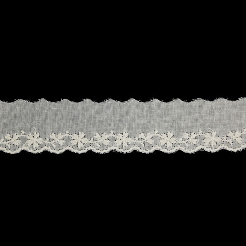 65299 Cambric Lace 30mm Dark Cream