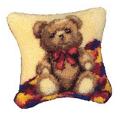 86426 Latch Hook Cushion Kit 40x40cm Bear