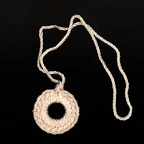 90775 Ring Pull 30cm Pale Peach