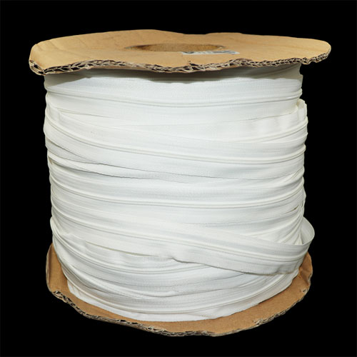 96008 Sullivans Continuous Zipping & Sliders Roll - White - 300m